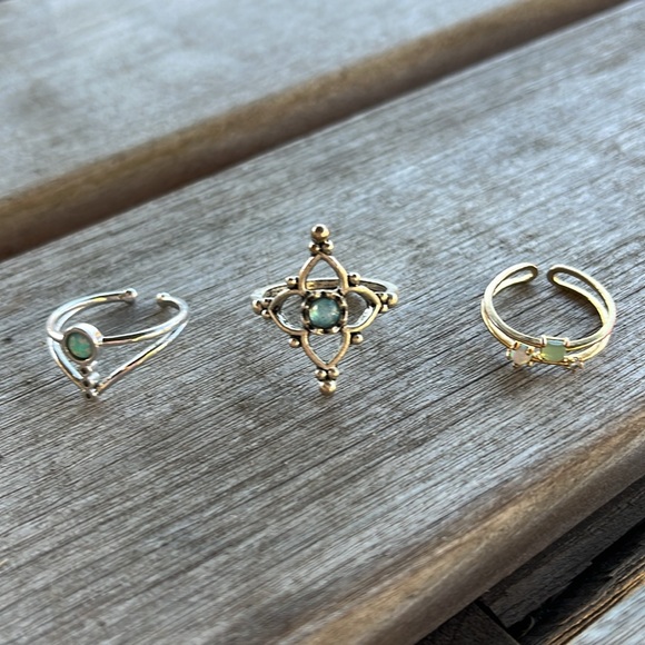 Three rings - Picture 3 of 5